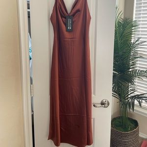 Schiffer Slip Midi Dress from Beginning Boutique Color Rust! Size 10